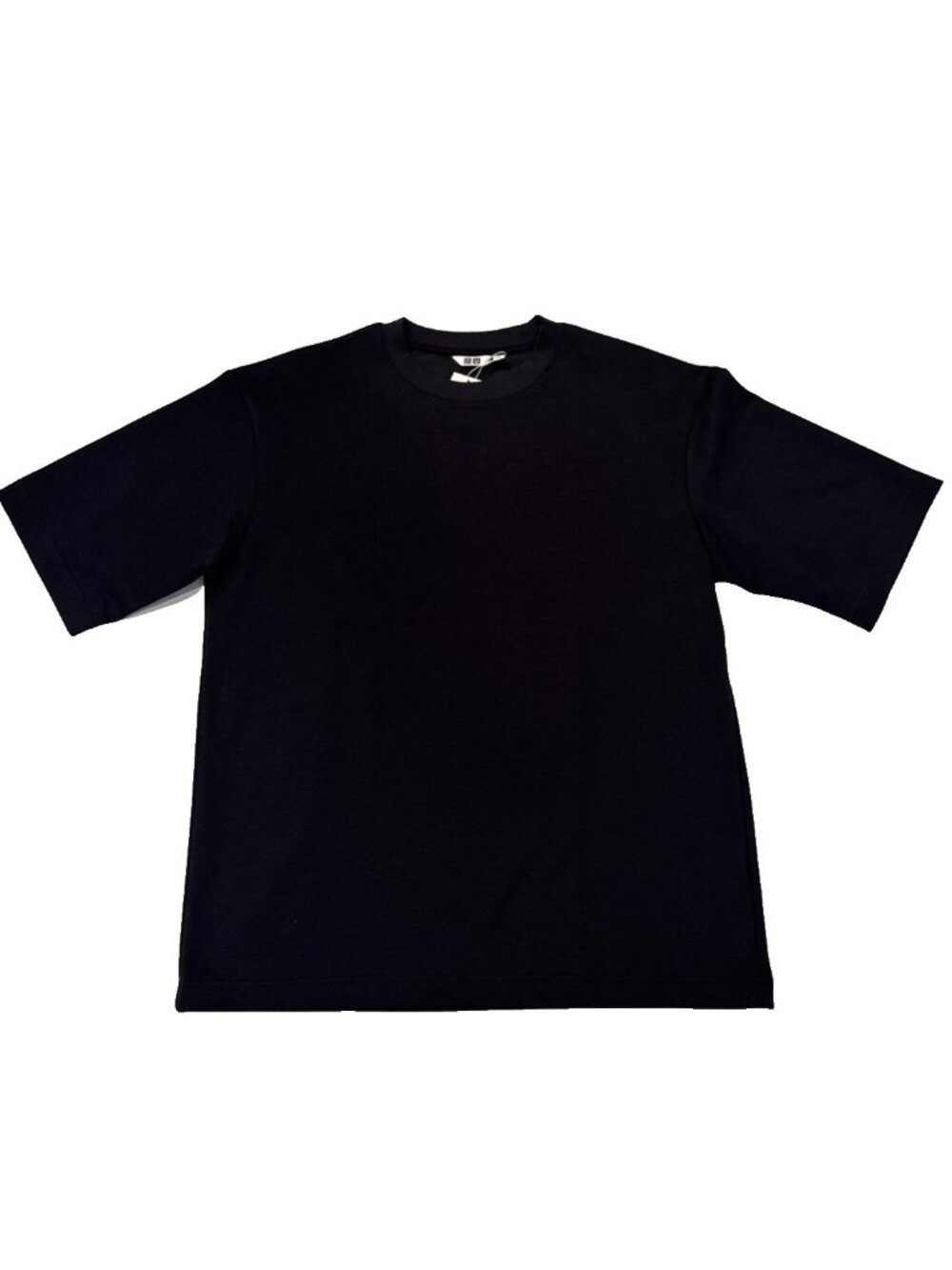 NWT UNIQLO Mens Black Tee Size Medium